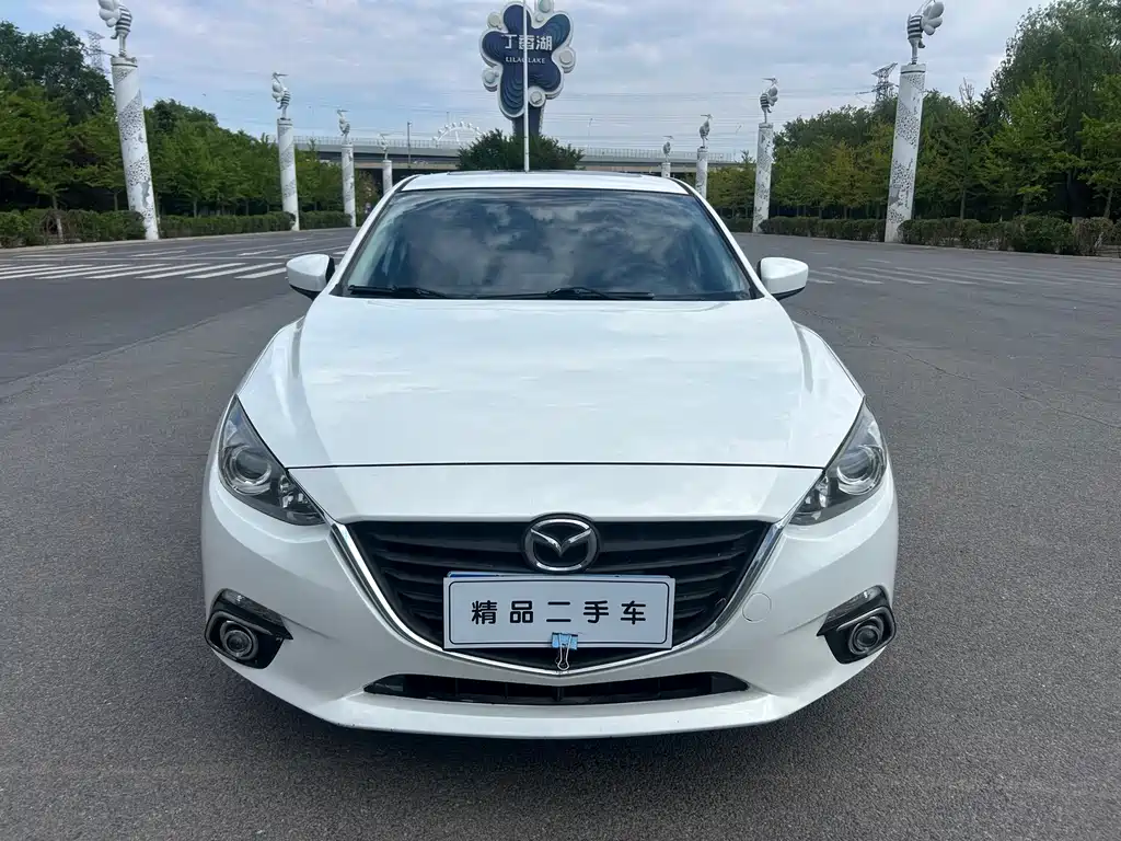 Mazda 3 Axela 2015 — фото 2