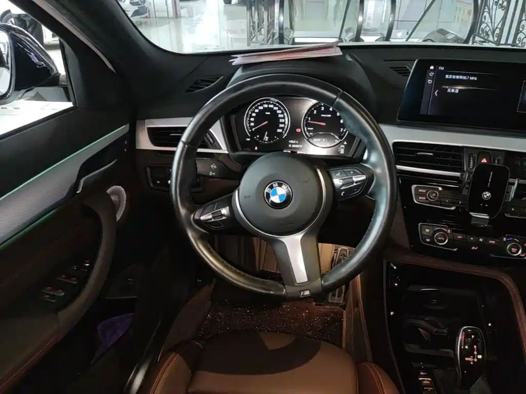 BMW X2 2021 — фото 11