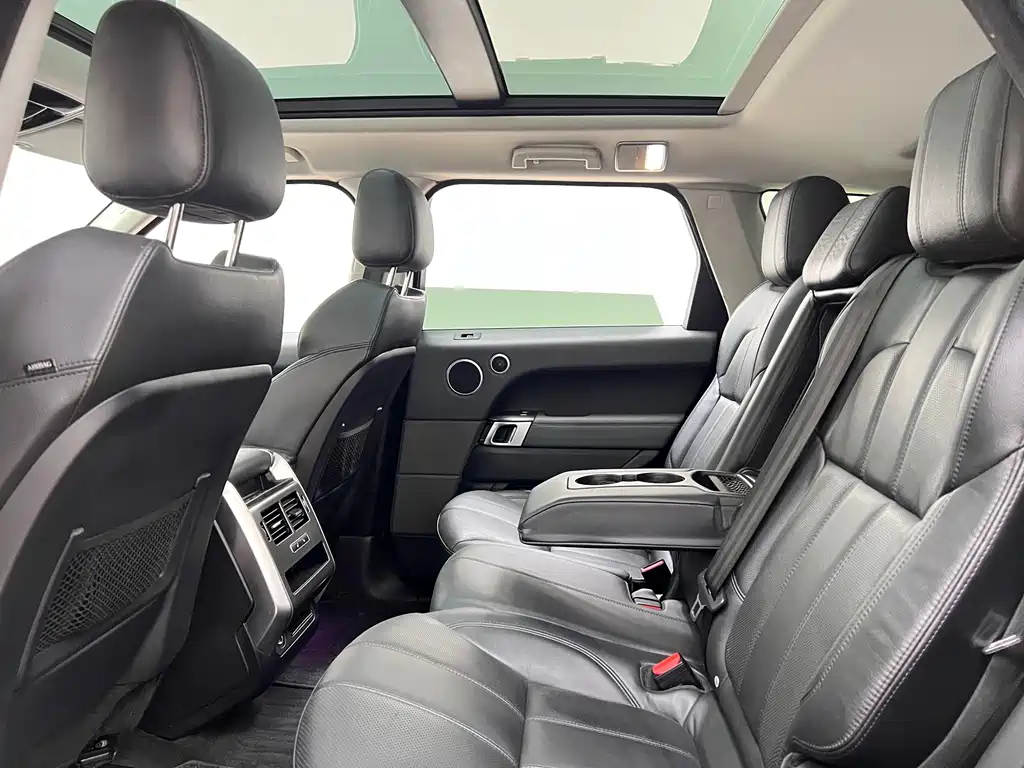 Land Rover Range Rover Sport 2015 — фото 16
