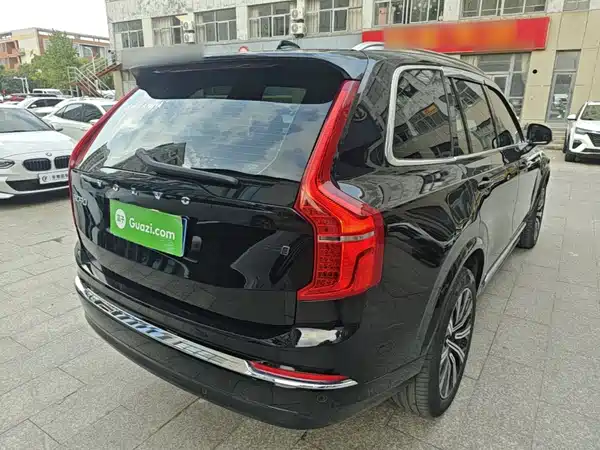 Volvo XC90 2024