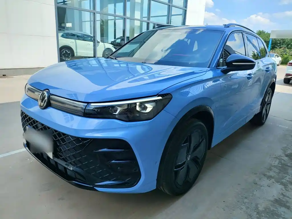 Volkswagen Tiguan L 2024