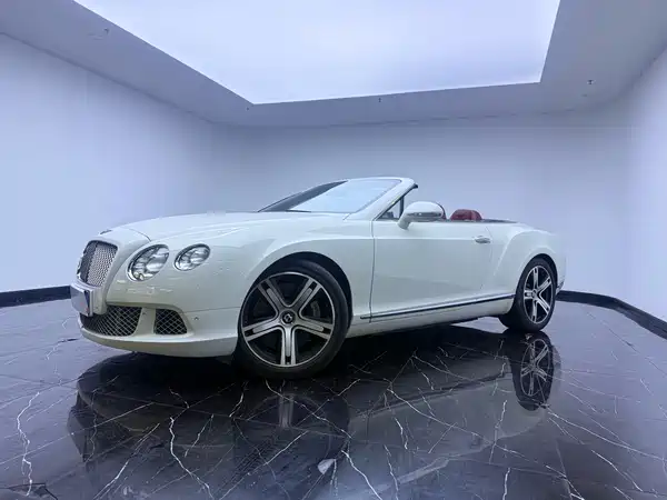 Bentley Continental 2015