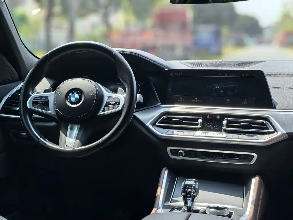 BMW X6 2022 — фото 10