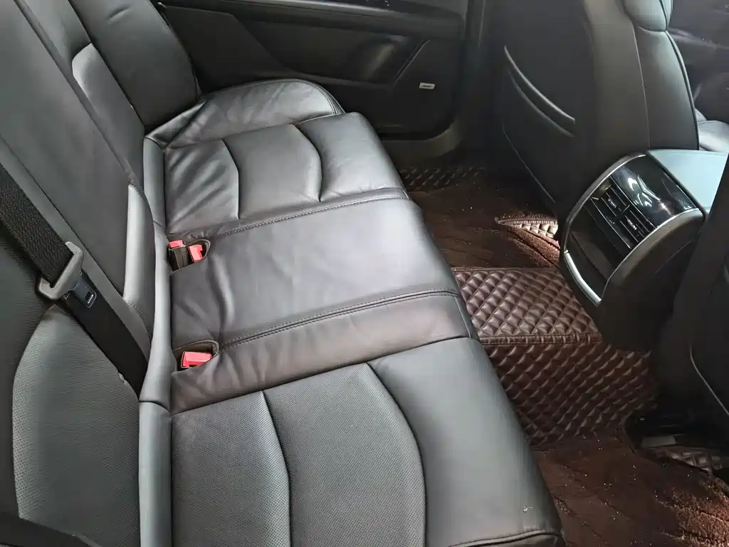 Cadillac CT6 2021 — фото 10