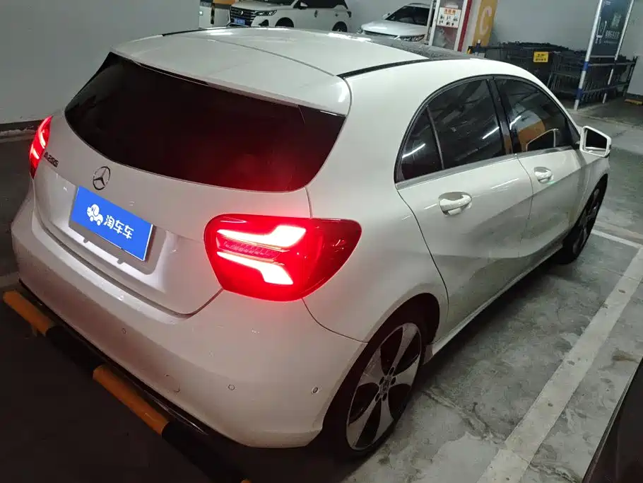 Mercedes-Benz A-Class 2018 — фото 3