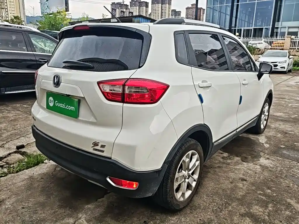 Changan CS15 2017 — фото 7