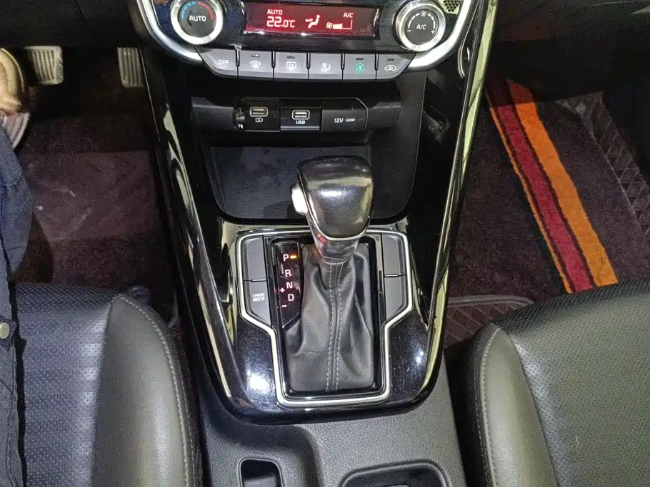 Kia Sportage 2018 — фото 16