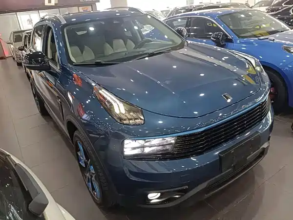 Lynk & Co 01 2018