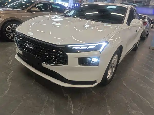 Ford Mondeo 2025