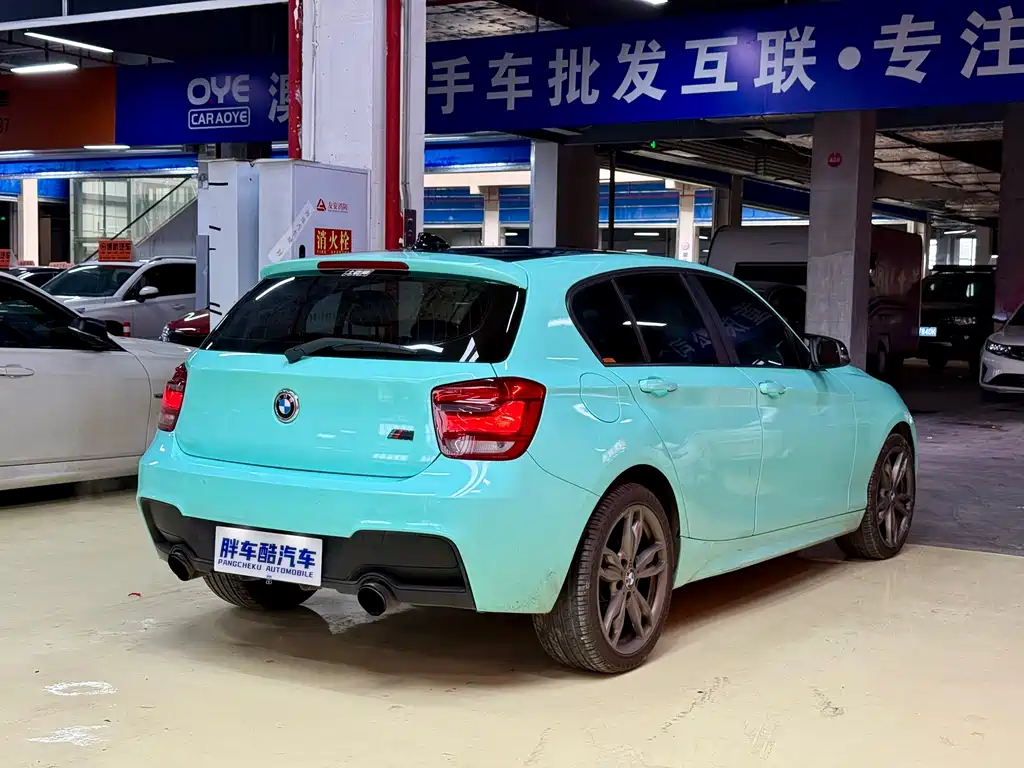 BMW 1 Series 2015 — фото 12