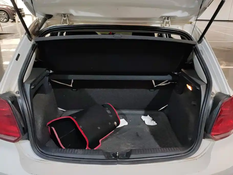 Volkswagen Polo 2016