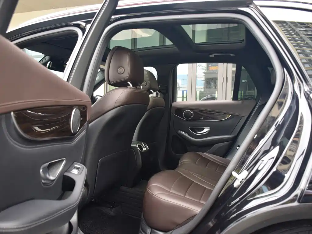 Mercedes-Benz GLC 2016