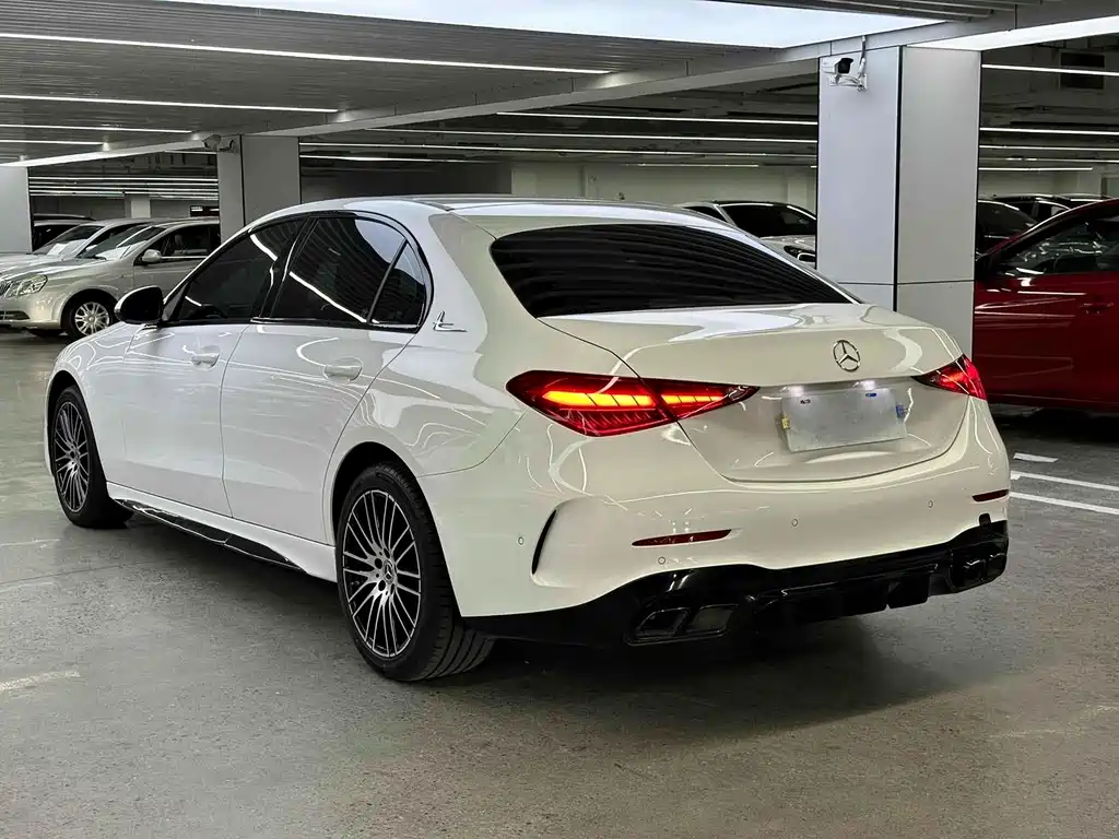Mercedes-Benz C-Class 2022 — фото 16