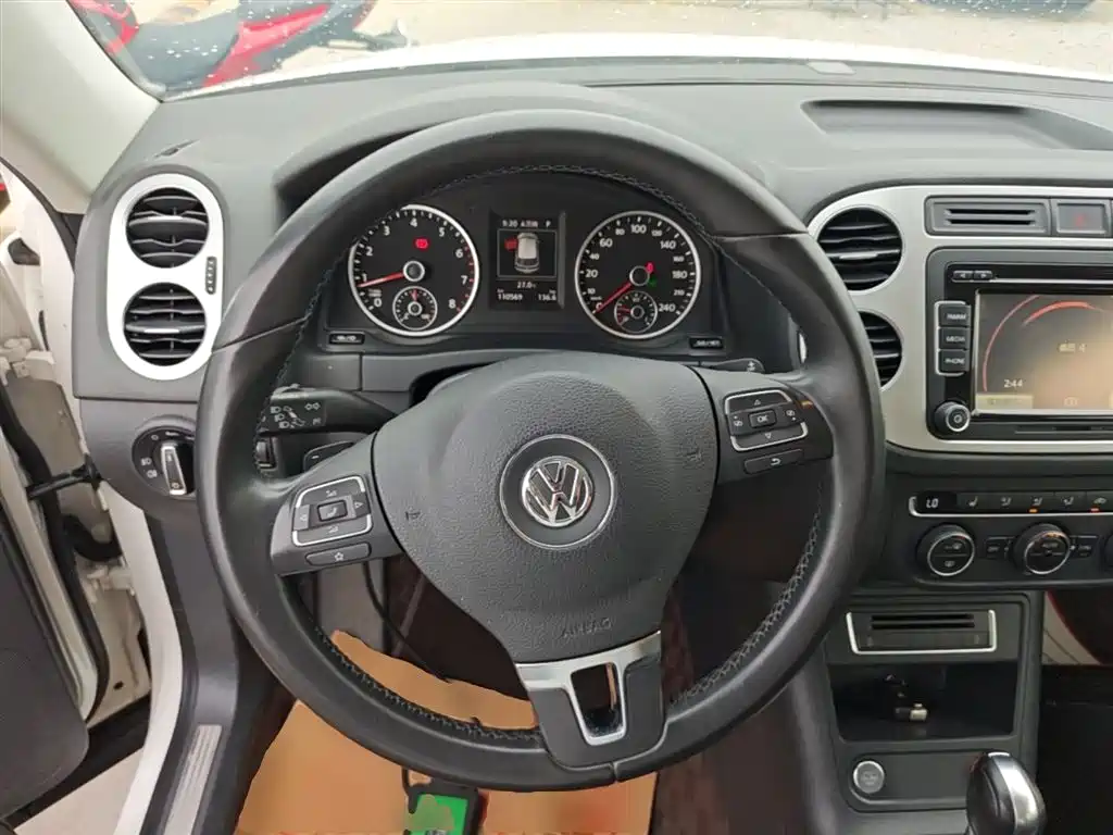 Volkswagen Tiguan 2016 — фото 11