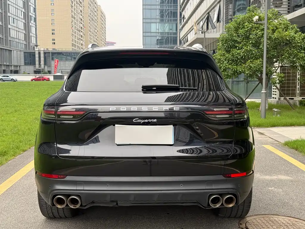 Porsche Cayenne 2019 — фото 4