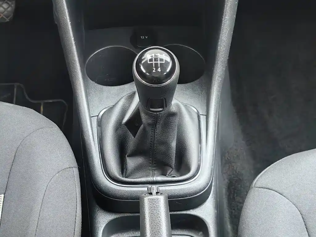 Volkswagen Polo 2017 — фото 13