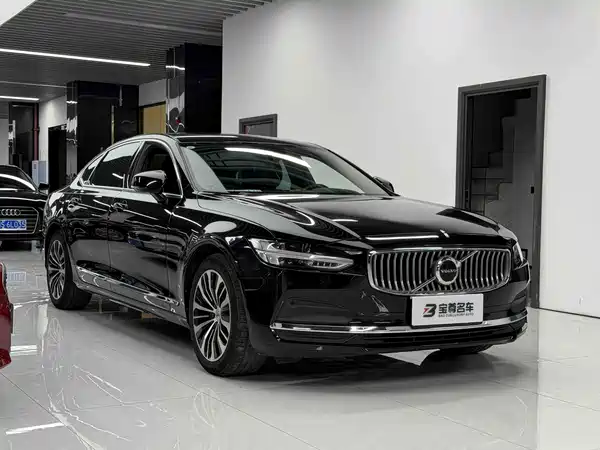 Volvo S90 2024