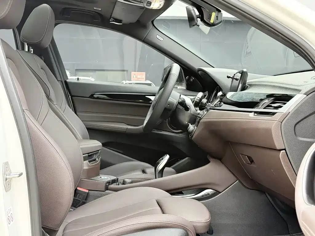 BMW X2 2020 — фото 9
