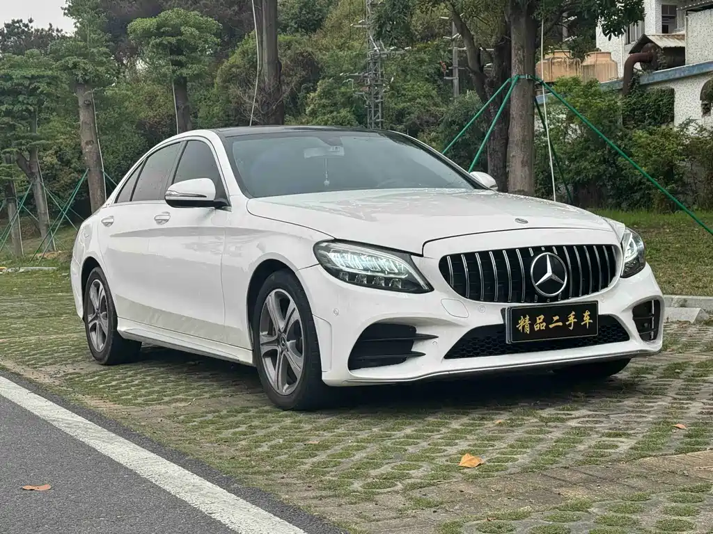 Mercedes-Benz C-Class 2020 — фото 4