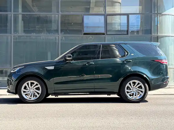 Land Rover Discovery 2018