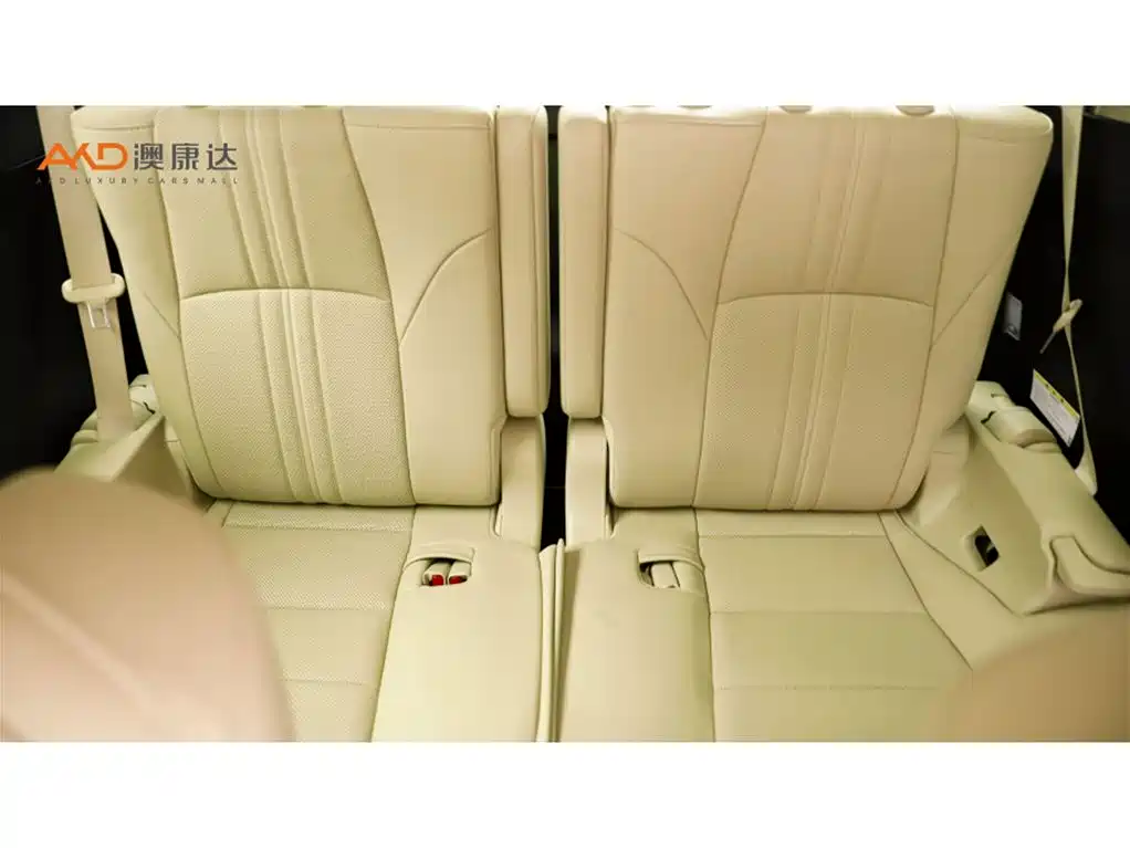 Toyota Alphard 2023 — фото 9