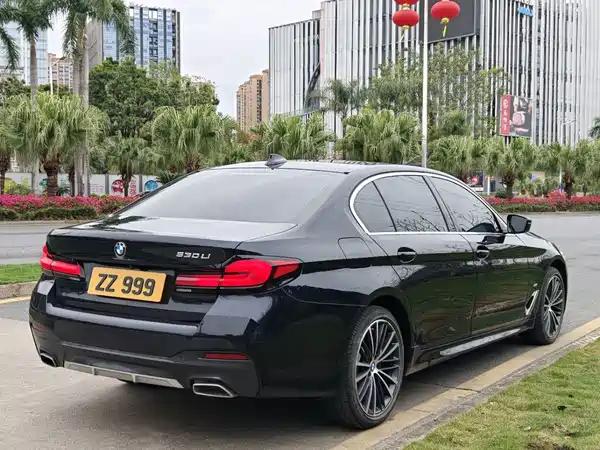 BMW 5 Series 2022