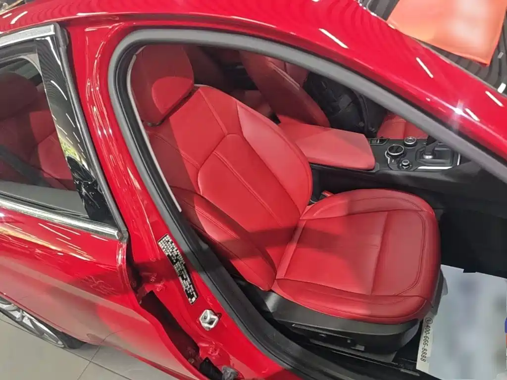 Alfa Romeo Giulia Juliet 2018 — фото 25