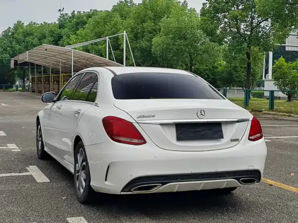Mercedes-Benz C-Class 2017