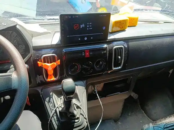 Iveco Proud 2024