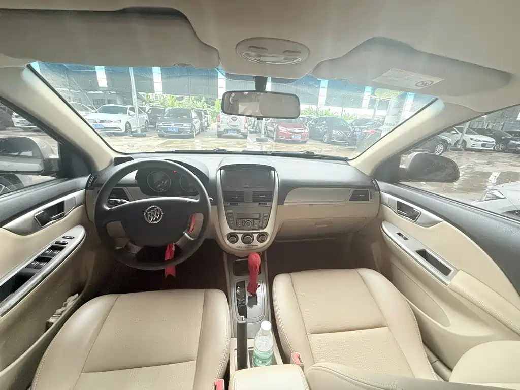 Buick Excelle 2014