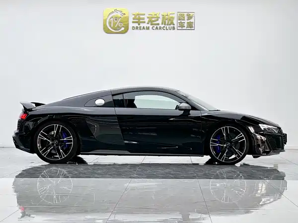 Audi R8 2021