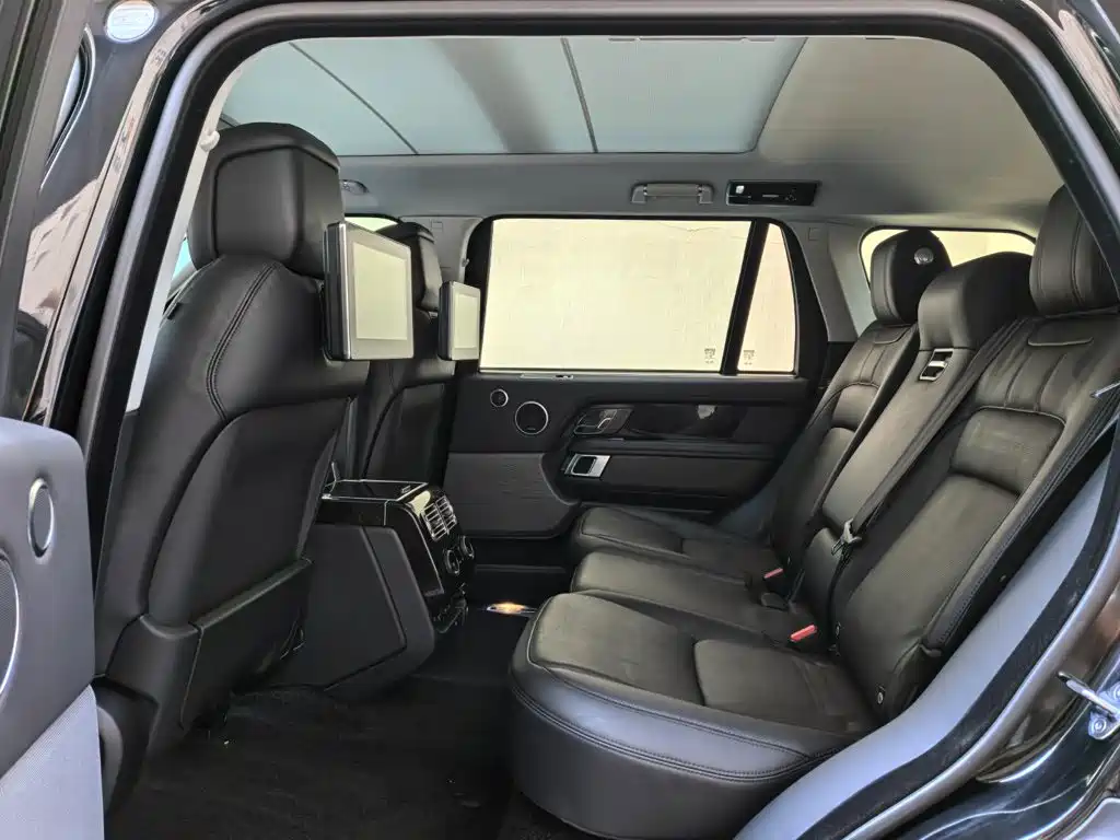 Land Rover Range Rover 2020 — фото 10