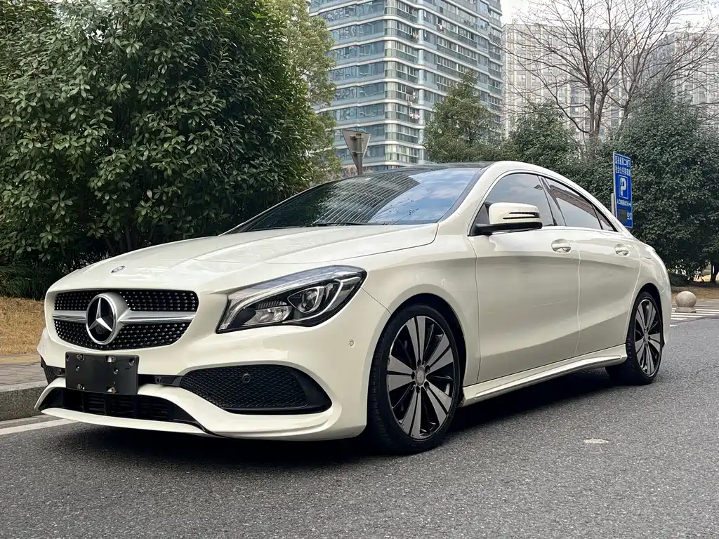 Mercedes-Benz CLA 2017