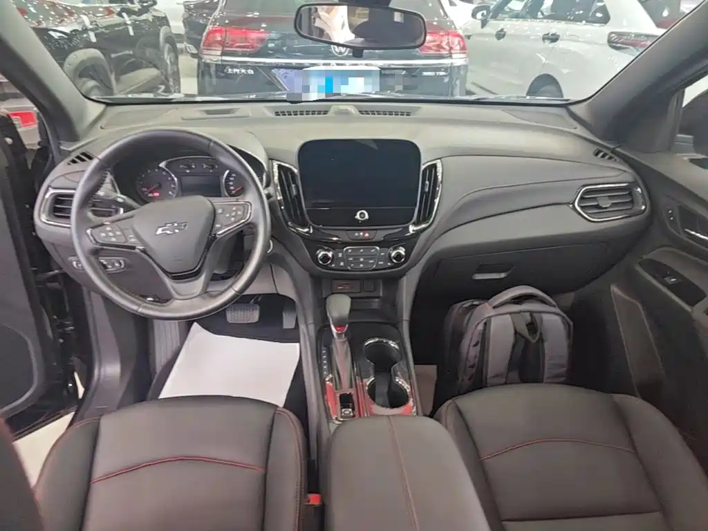 Chevrolet Equinox 2023 — фото 10