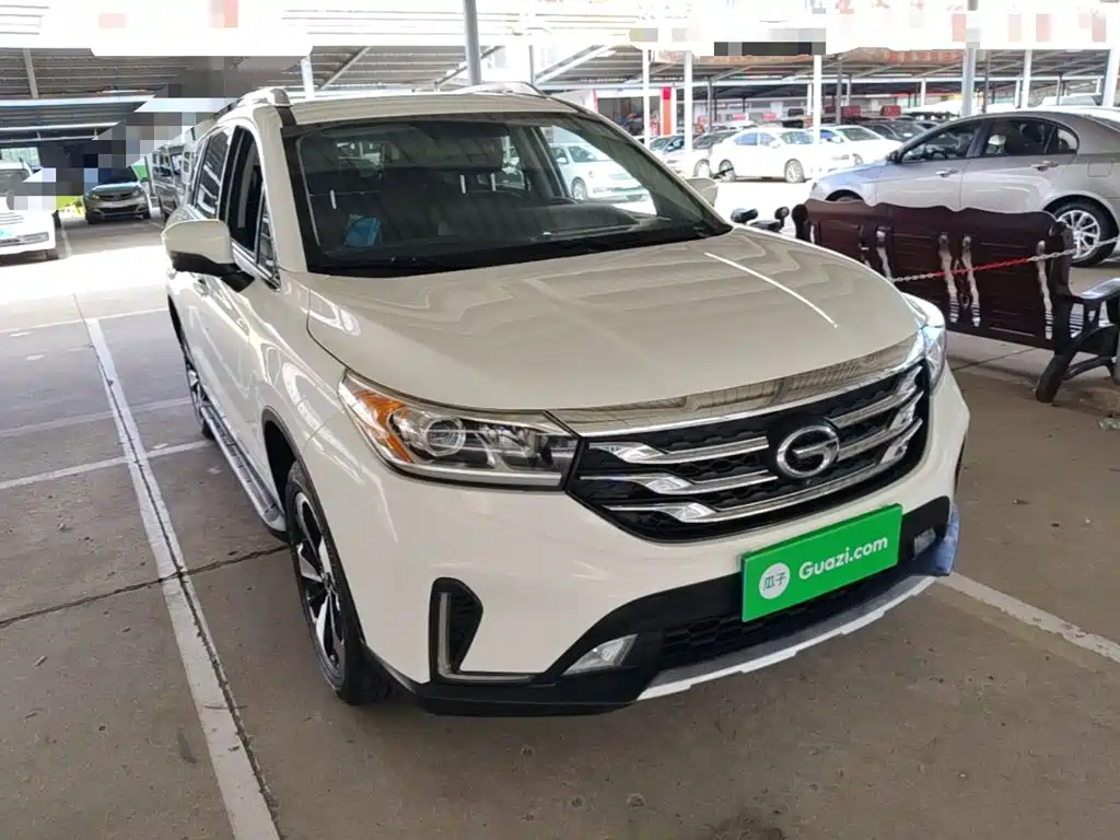 GAC Trumpchi GS4 2018 — фото 4