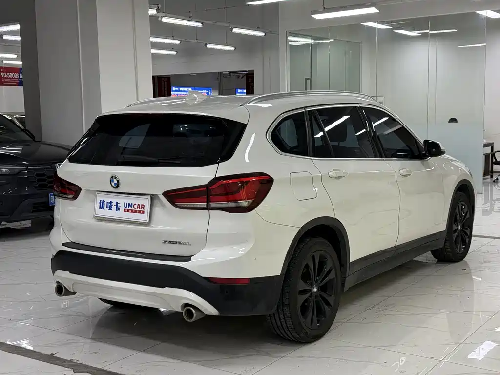 BMW X1 2020 — фото 6