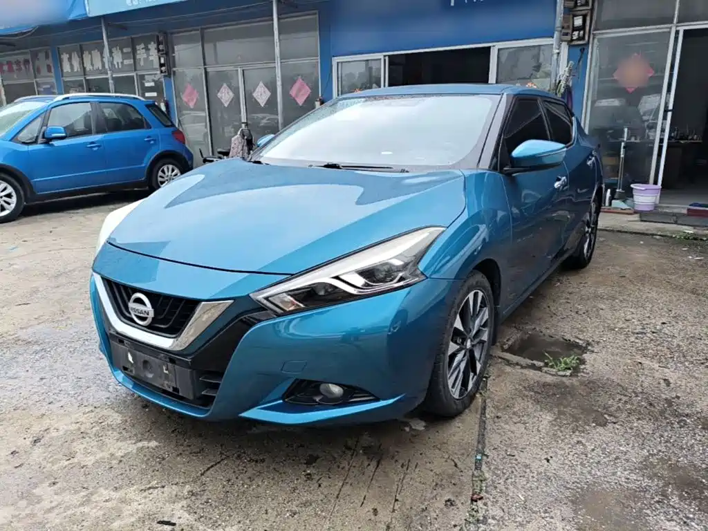 Nissan Bluebird 2018