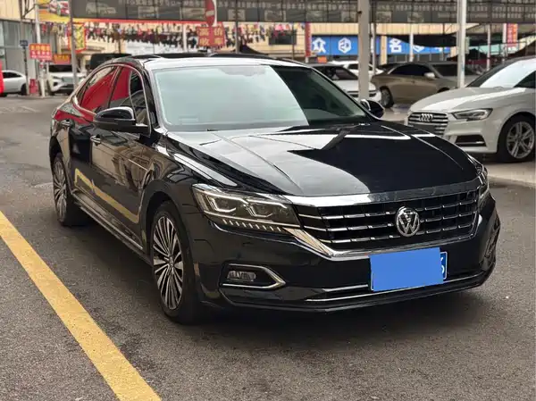 Volkswagen Passat 2021