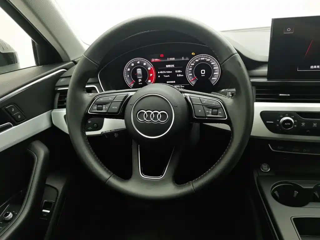 Audi A4L 2020 — фото 11