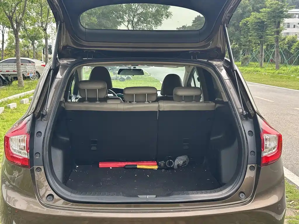 Honda Jade 2015 — фото 16