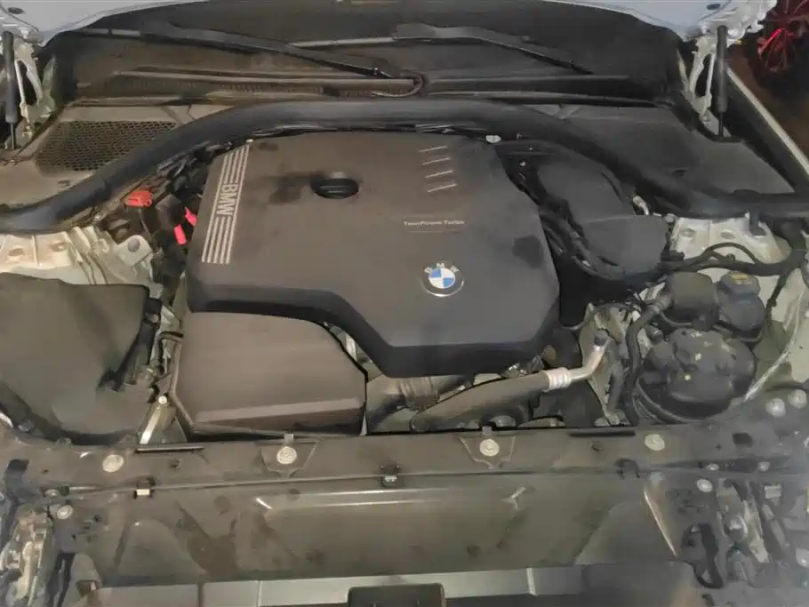 BMW 3 Series 2021 — фото 10