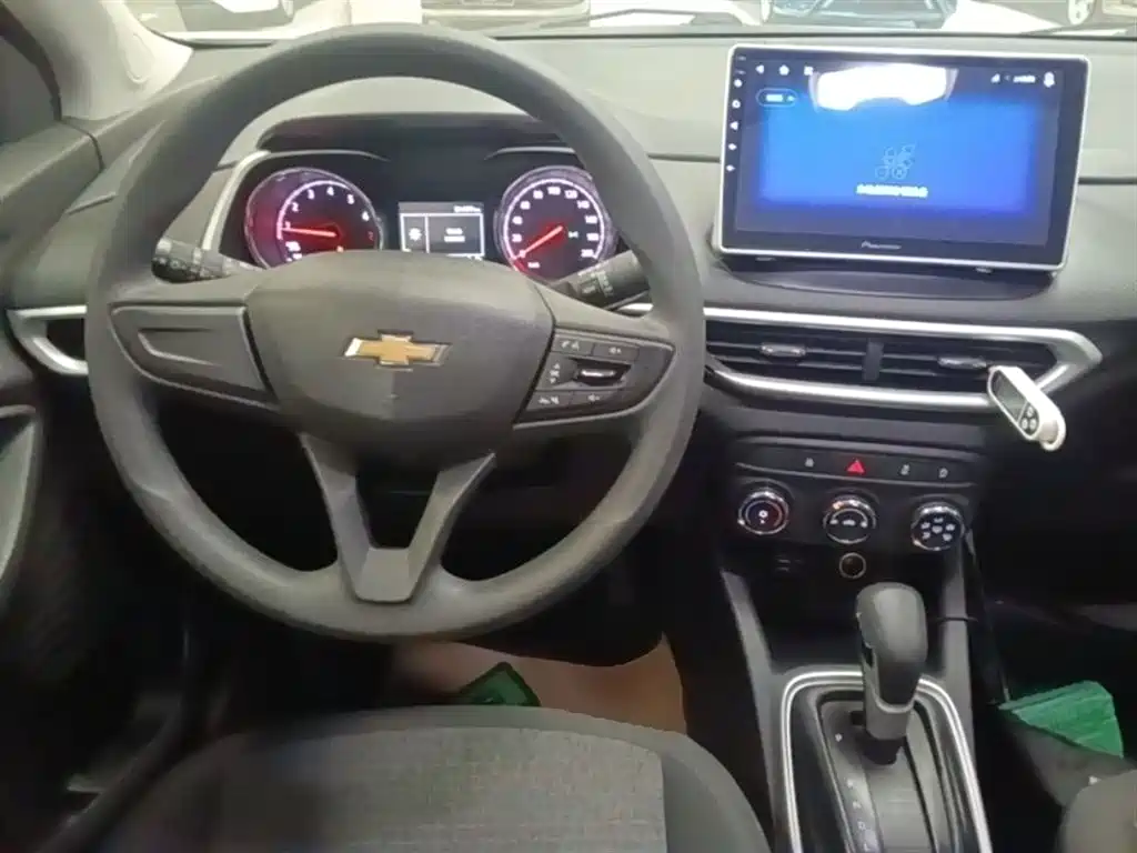 Chevrolet Trax 2019 — фото 10