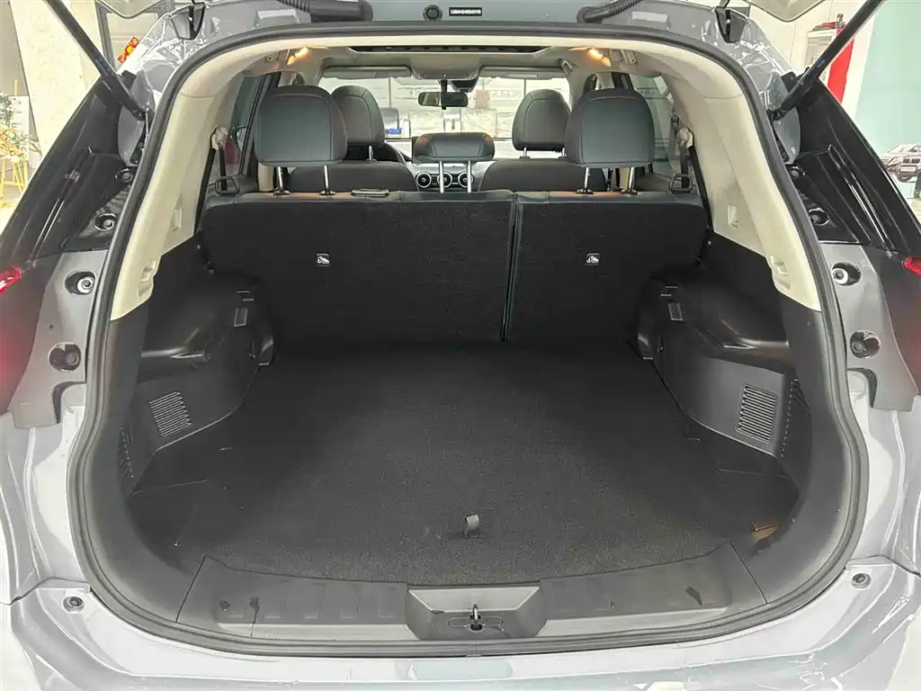 Nissan X-Trail 2025 — фото 16