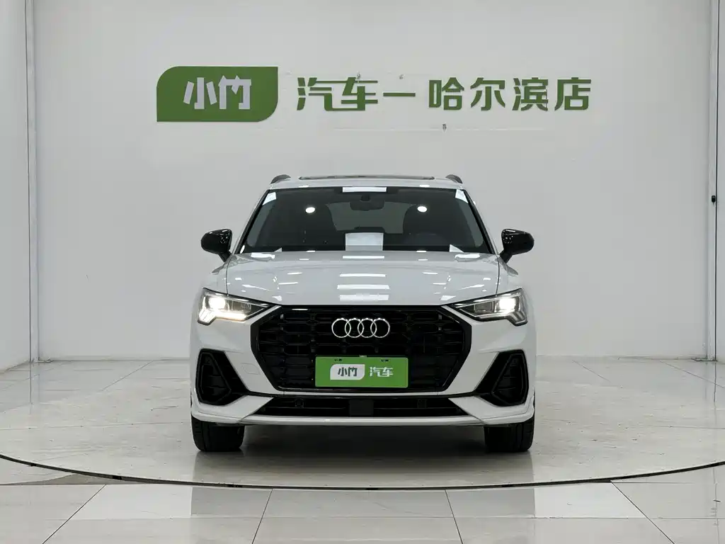 Audi Q3 2022 — фото 2