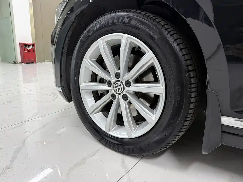 Volkswagen Magotan 2019