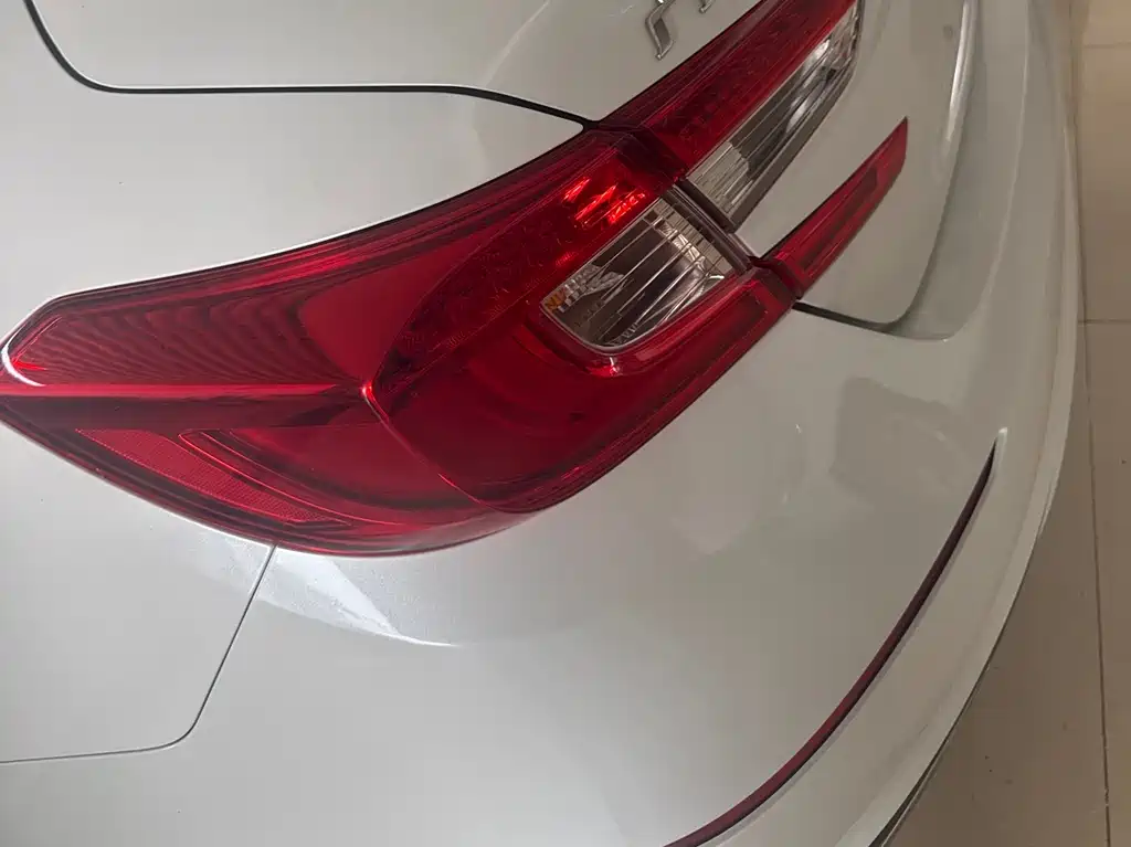 Honda Accord 2018 — фото 10