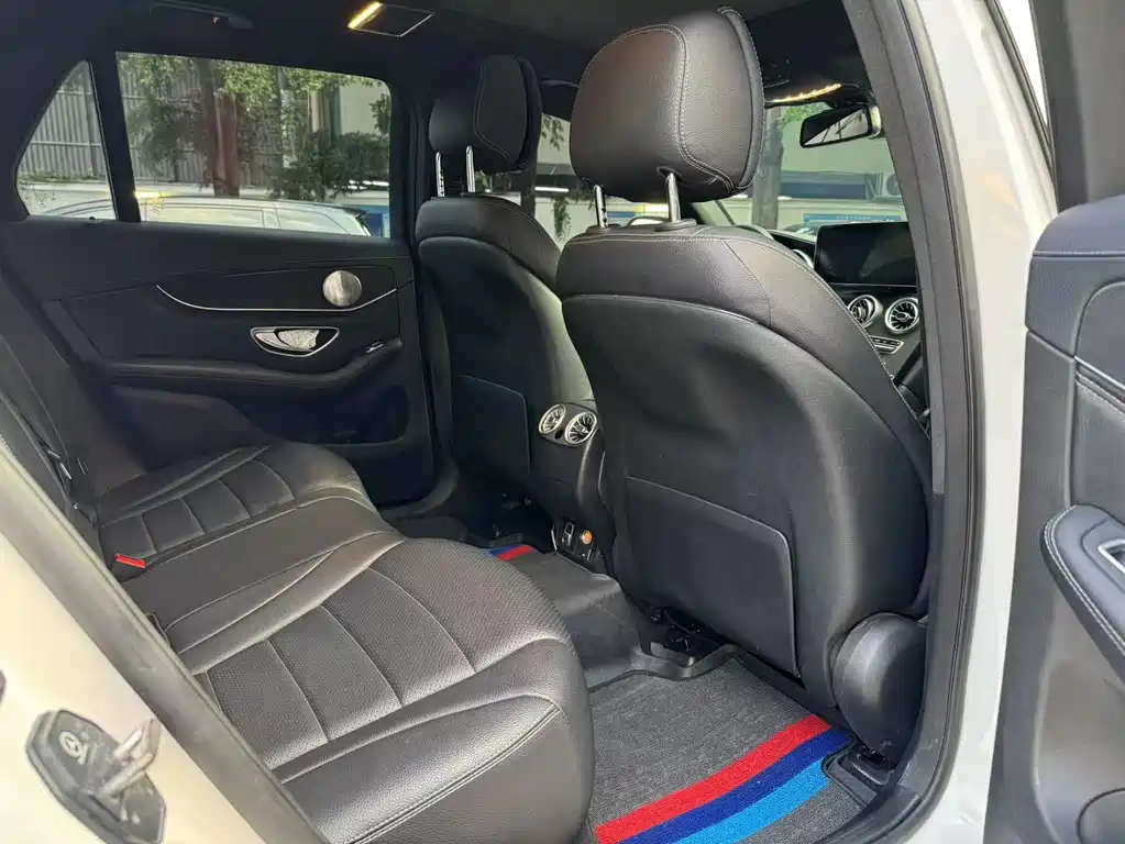 Mercedes-Benz GLC 2019 — фото 10