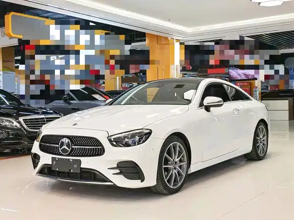 Mercedes-Benz E-Class 2023