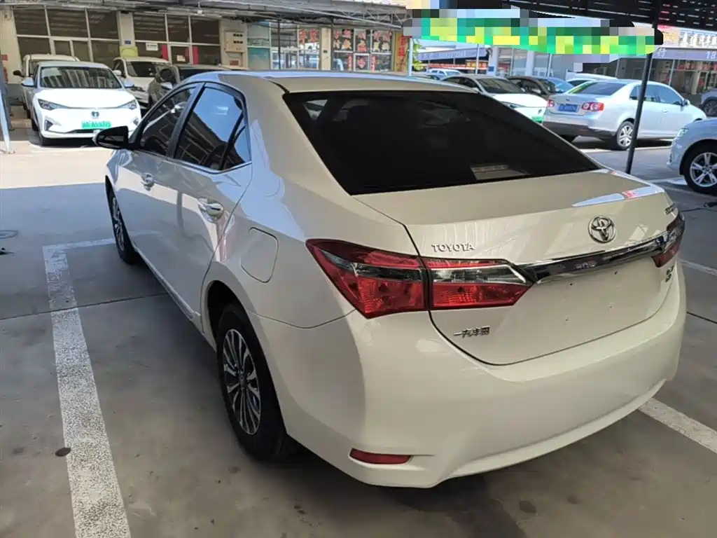 Toyota Corolla 2017 — фото 23