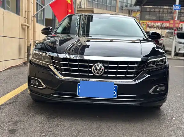Volkswagen Passat 2021